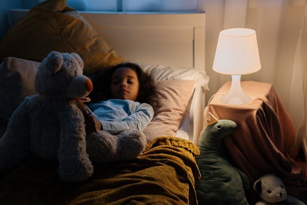 Top 5 veilleuses musicales pour apaiser le sommeil de bébé